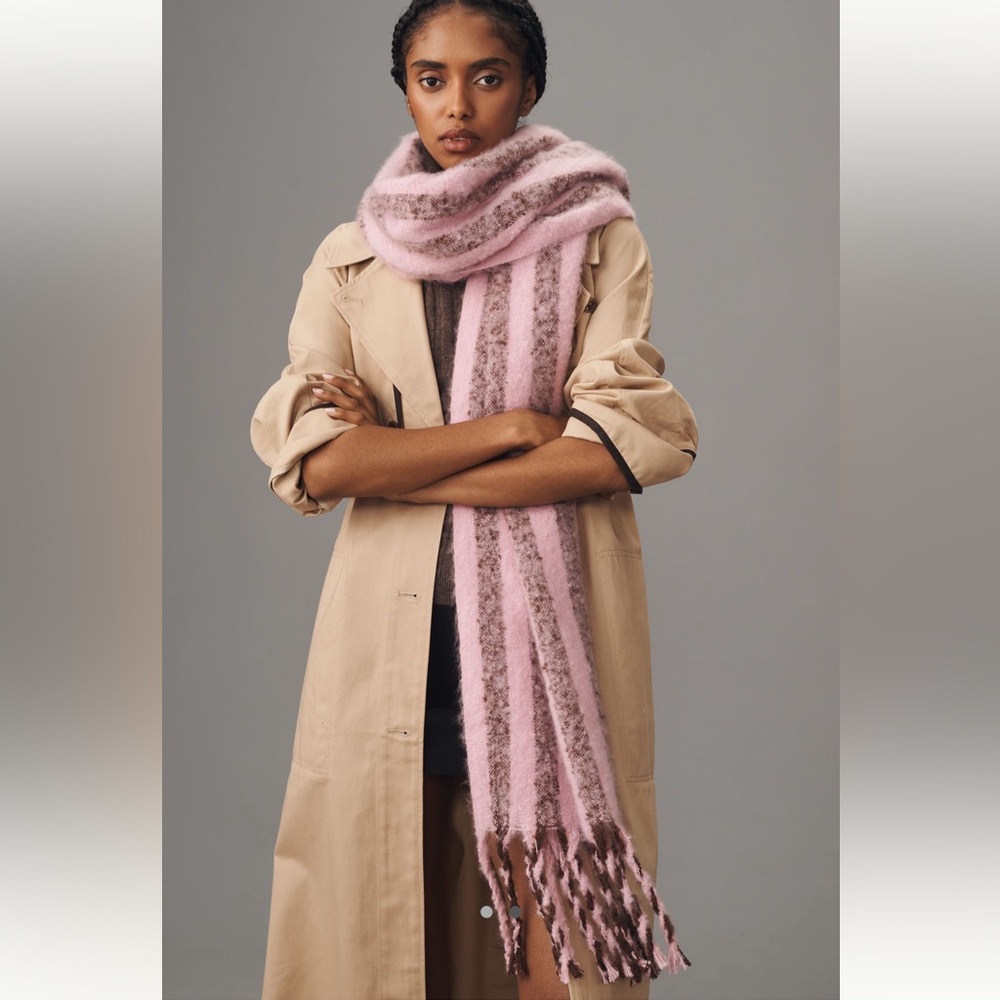 By Anthropologie Brushed Woven Scarf: Vertical
Stripe Edition PINK & BROWN - Picture 2 of 3